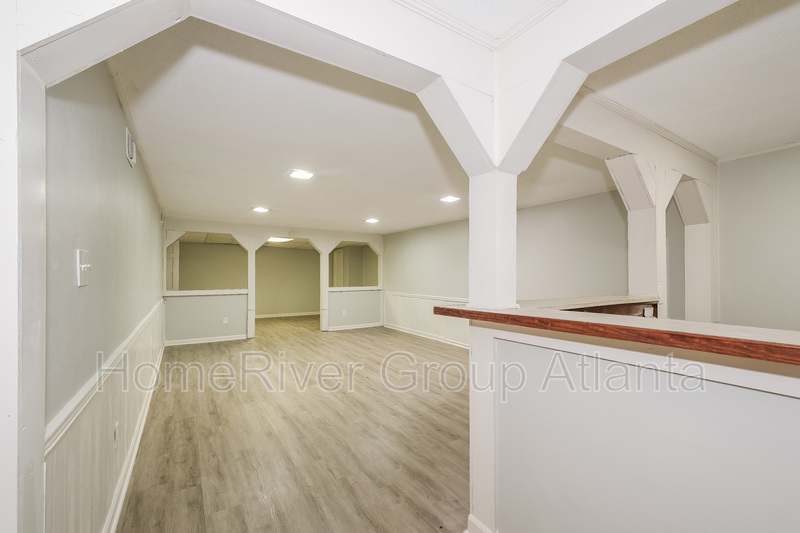 Building Photo - 6521 Edenfield Dr