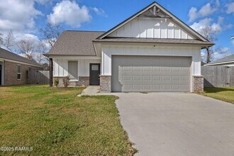 Building Photo - 109 Tyreek Dr