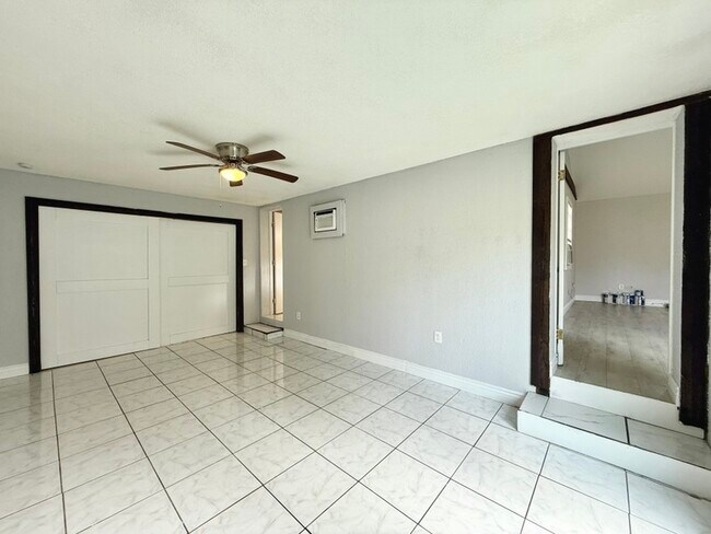 Building Photo - 1436 San Juan Ct