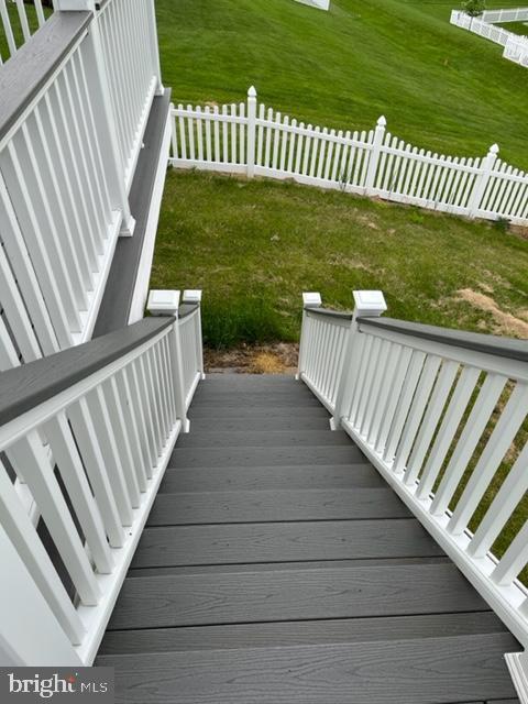 Building Photo - 35 Crabapple Dr