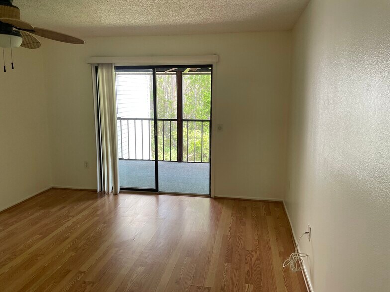 Building Photo - 11550 Baywood Meadows Dr