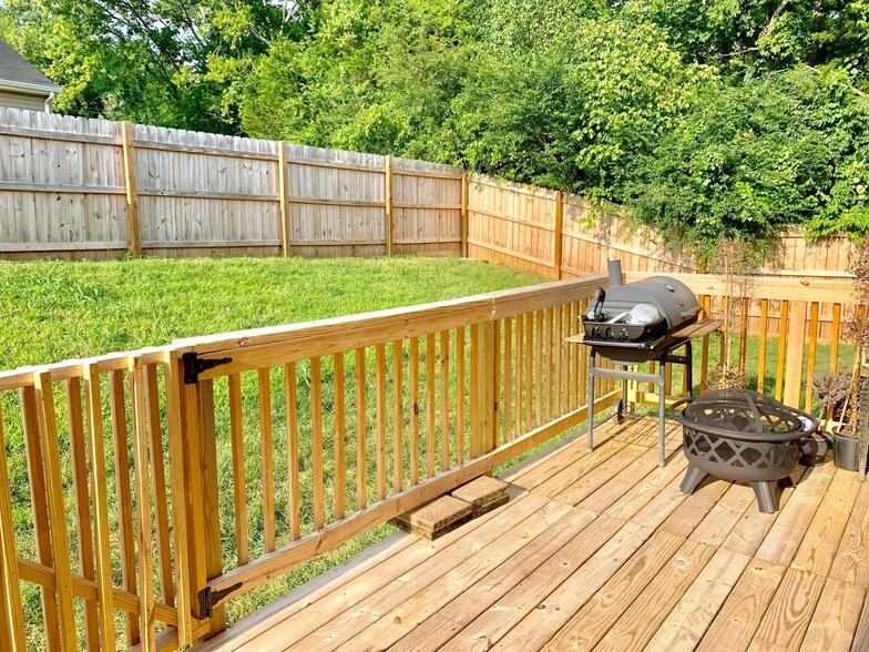 Deck/Backyard - 5082 Cobblestone Creek Dr