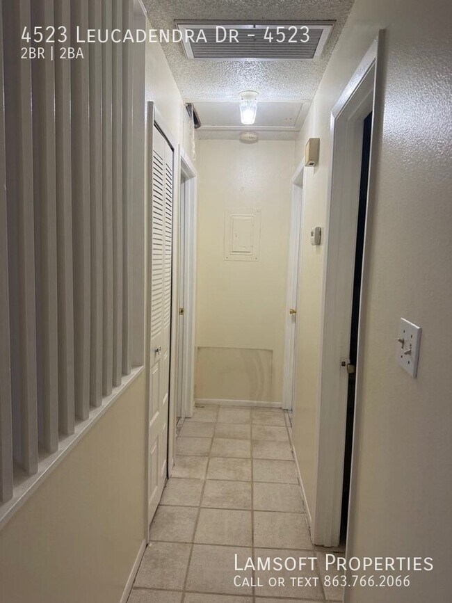 Building Photo - 4523 Leucadendra Dr