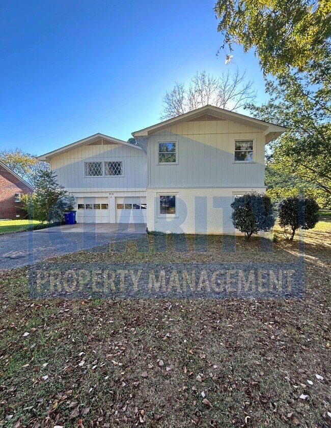 Primary Photo - Charming two story home with garage and la...