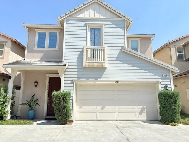 Primary Photo - Beautiful 3 Bedroom in Private Community