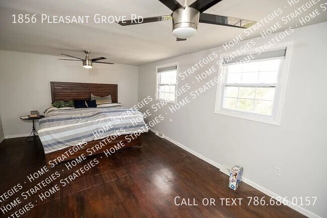 Building Photo - Rent to Own Home on 20 Acres with $15,000 ...