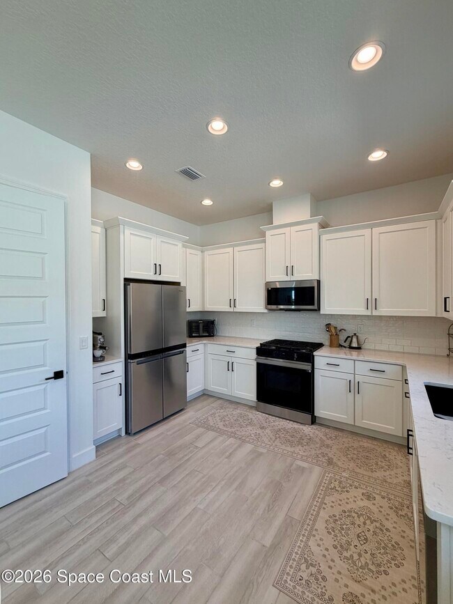 Building Photo - 2245 Reeling Cir