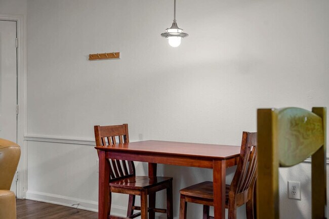 Building Photo - 2505 Black Horse Loop