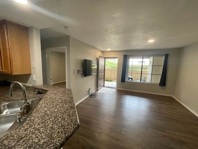 Building Photo - Remodeled 1br/1ba ground floor condo at Del Mar Villas in Carmel Valley