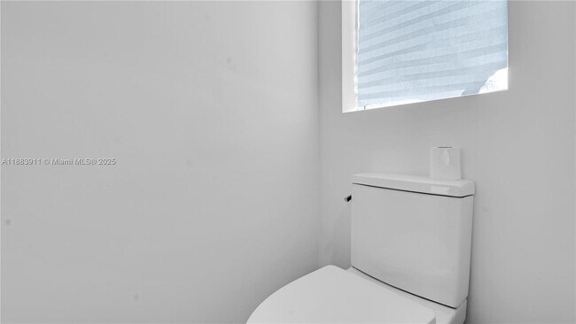 Building Photo - 18395 SW 103rd Ct