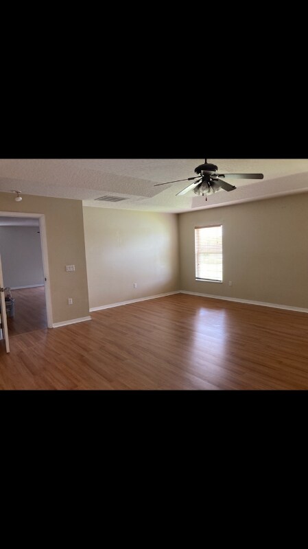 Building Photo - 2627 Lyndscape St