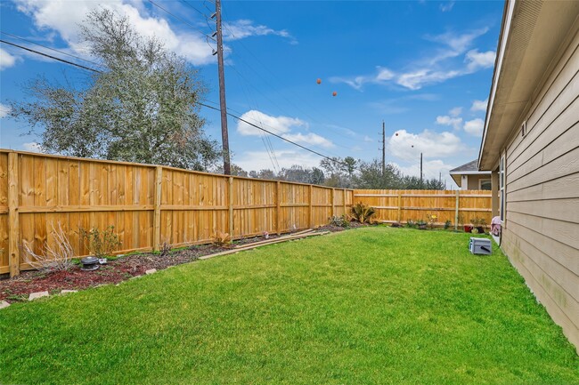 Building Photo - 319 American Black Bear Dr