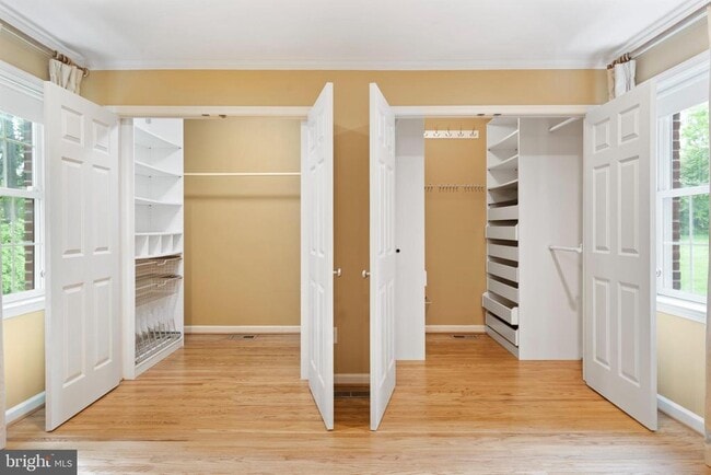 Building Photo - 120 Walker Rd