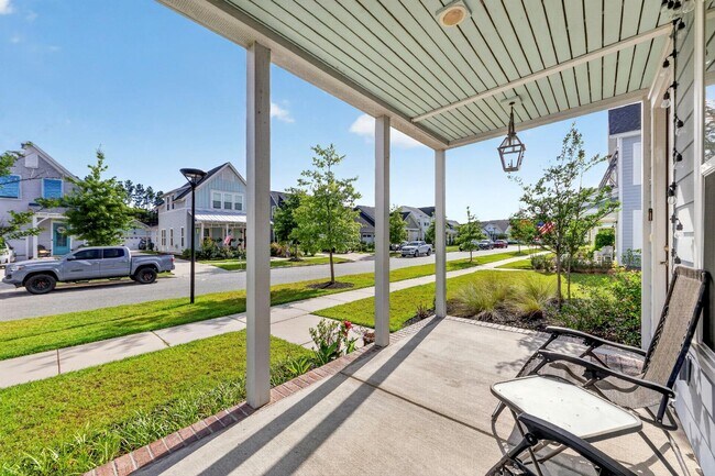 Building Photo - 332 Ripple Park Dr