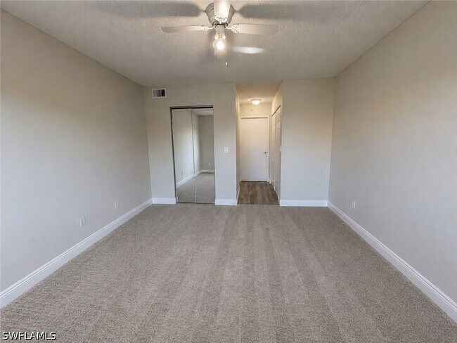 Building Photo - 1240 Wildwood Lakes Blvd