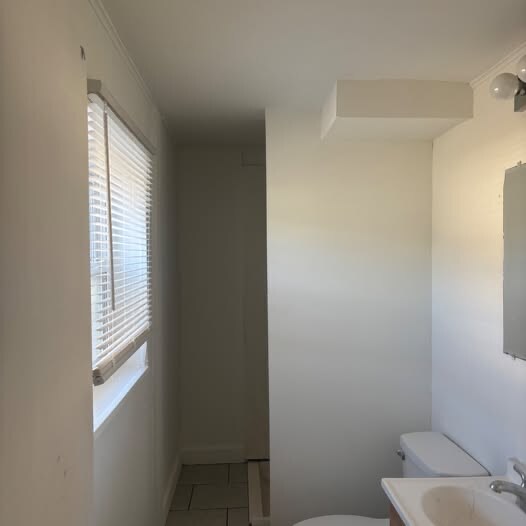 Building Photo - 15 Sawyer St