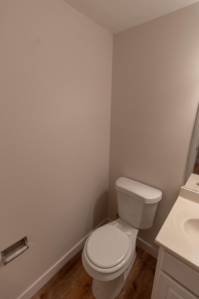 Building Photo - 3310 Belle Meade Dr