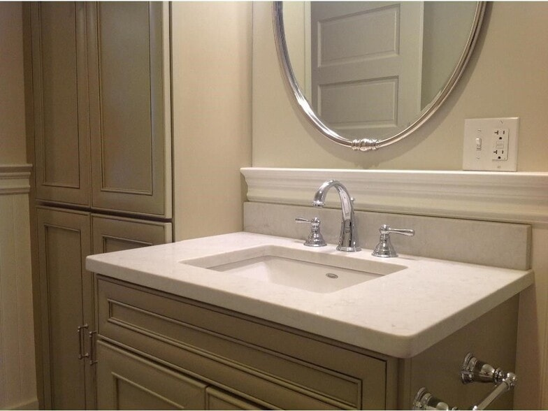 Building Photo - 341 Court-Apt 1 Ct