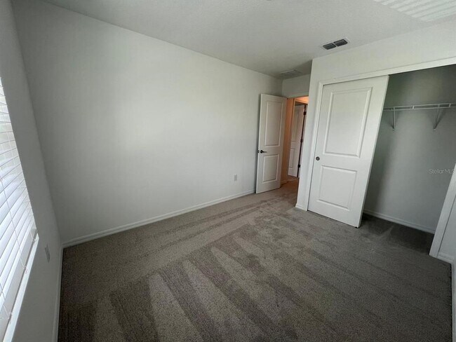 Building Photo - 2541 Penguin Blvd