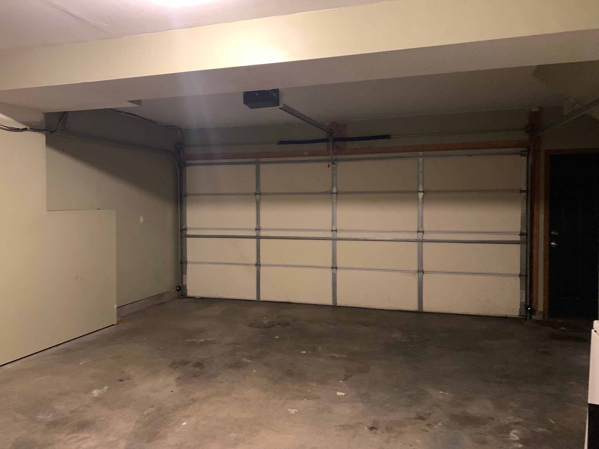 Building Photo - 403 Frank St