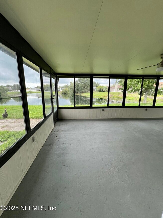 Building Photo - 2993 Golden Pond Blvd