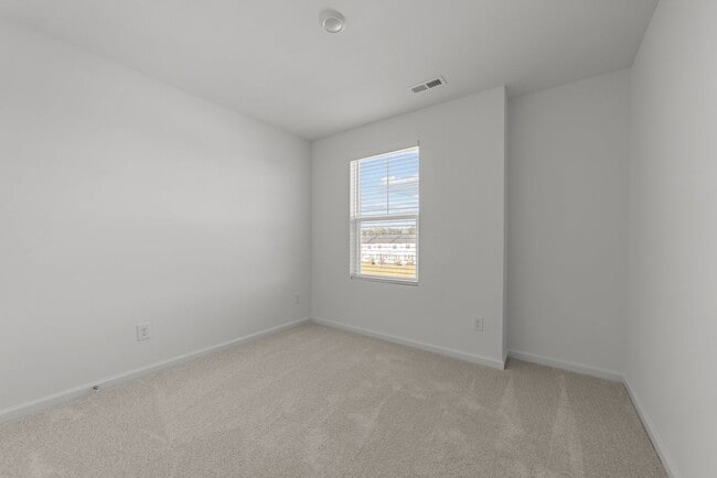 Building Photo - Gorgeous New Construction!  Updated Kitchen, SS Appliances, Open Floorplan, Garage, Pet Friendly!