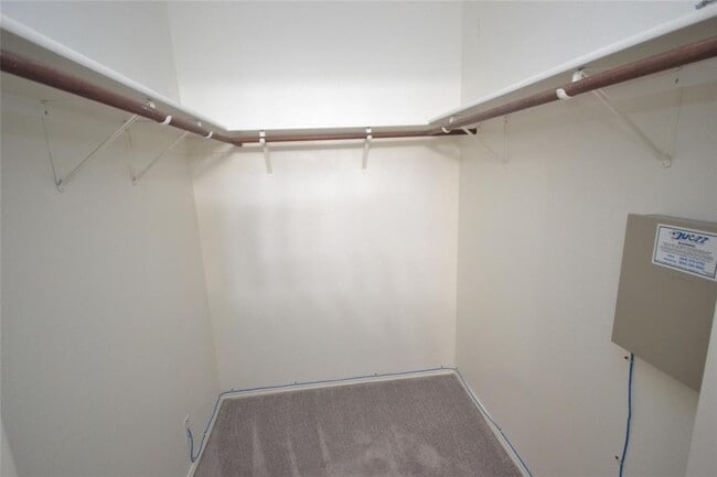 Building Photo - 1803 Warwick Cove