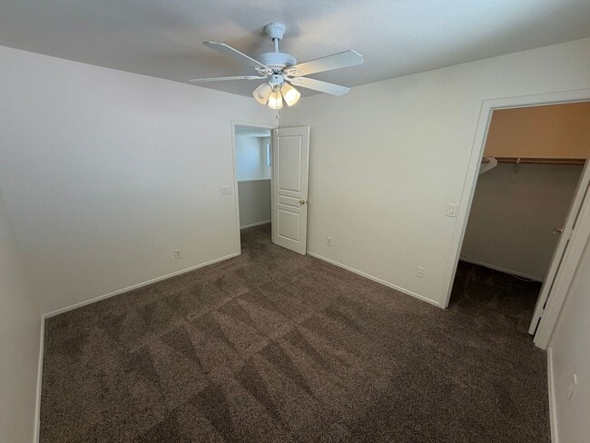Building Photo - 6631 S 18th Ln