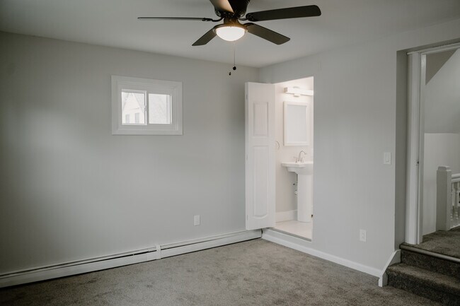 Building Photo - 354 Terrace Blvd