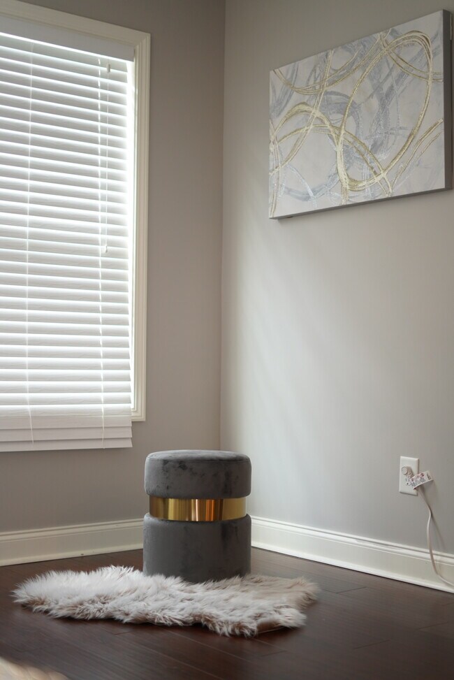 Building Photo - 701 McWilliams Rd SE