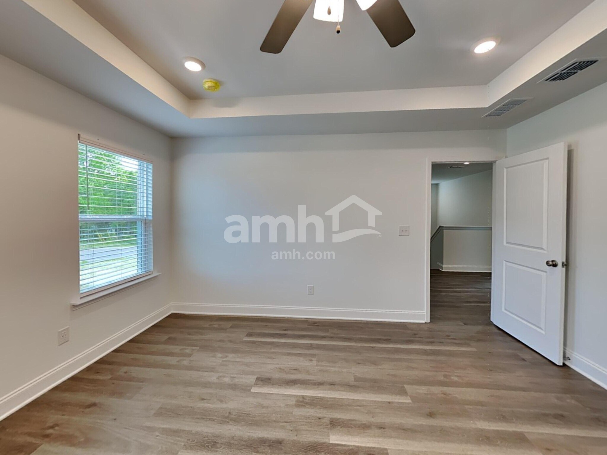 Building Photo - 232 Argea Dr