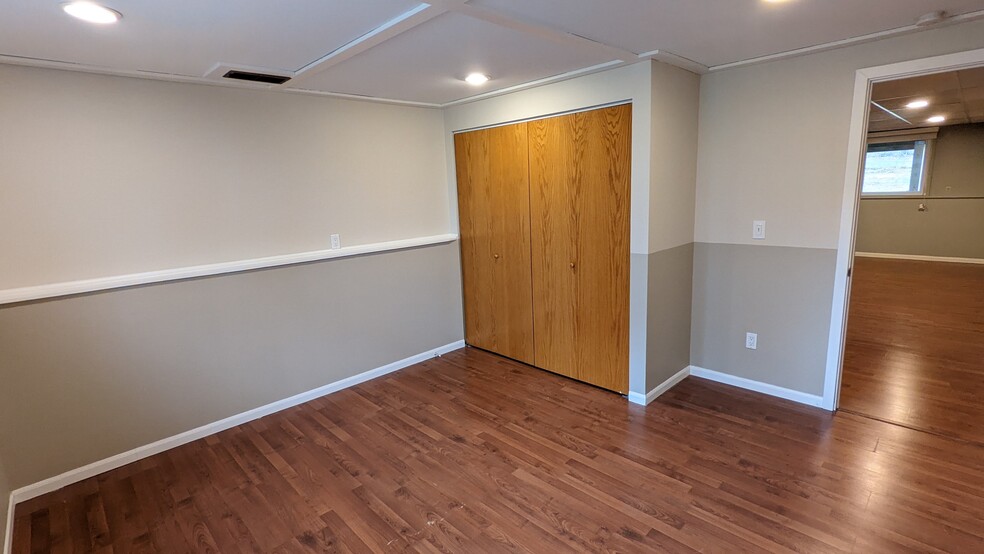 Lower Level Bedroom Overlooking Front Yard - 1870 Jade Ln