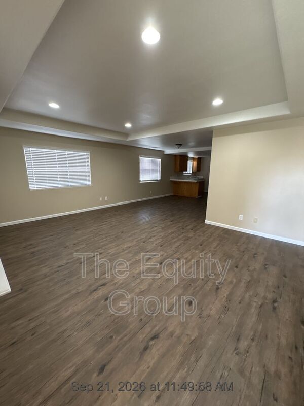 Building Photo - 2322 N Vickie Ct