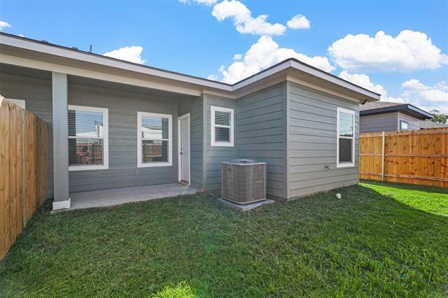 Building Photo - 3120 St John St