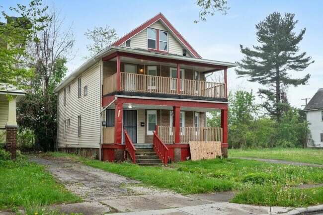 Building Photo - 13500 3rd Ave