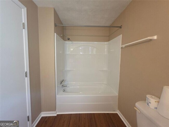 Building Photo - 220 Tuscarora Trail