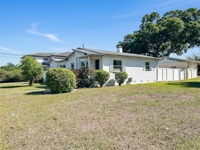 Building Photo - Fully Updated and Move-In Ready St. Pete Home – Minutes to Downtown & Beach - 2bed | 1bath