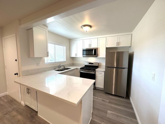 Primary Photo - 160 S Michigan