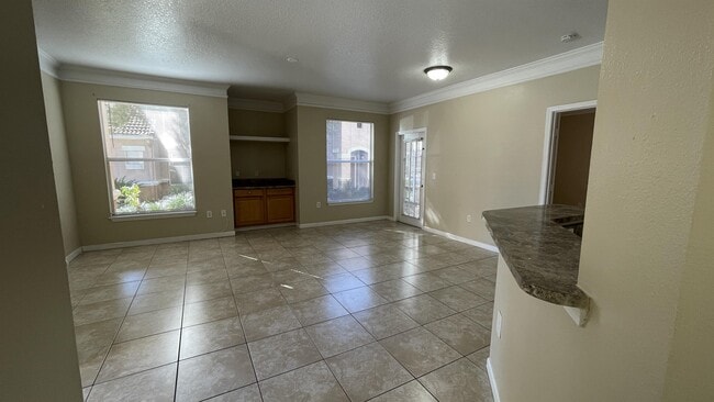 Building Photo - 17954 Villa Creek Dr
