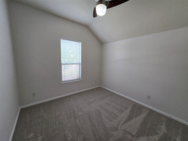 Building Photo - 26502 Green Heron Dr