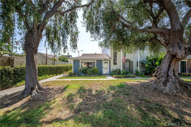 Building Photo - 8231 Deerfield Dr