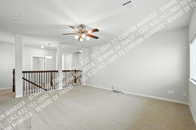 Building Photo - 5413 Harbour Rd