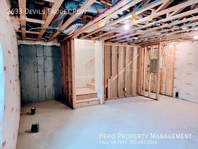 Building Photo - Stunning BRAND NEW Townhomes!