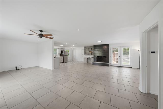 Building Photo - 1007 Golden Trophy Dr