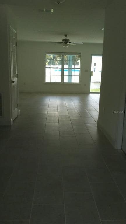 Building Photo - 106 Sparrow Ct