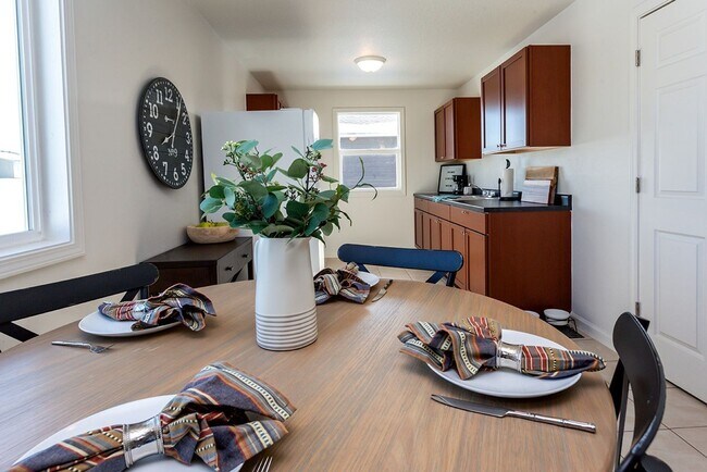 Building Photo - 3 Bedroom Homes for rent in Pleasant HIll, IA