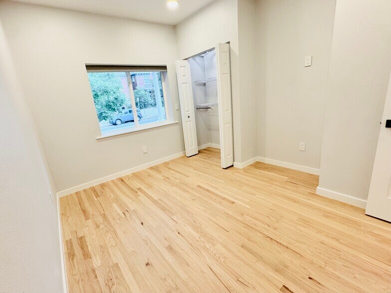 Building Photo - 1107 N Downing St