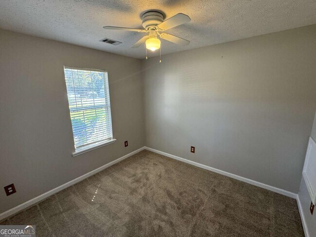 Building Photo - 1672 Walters Park Ct