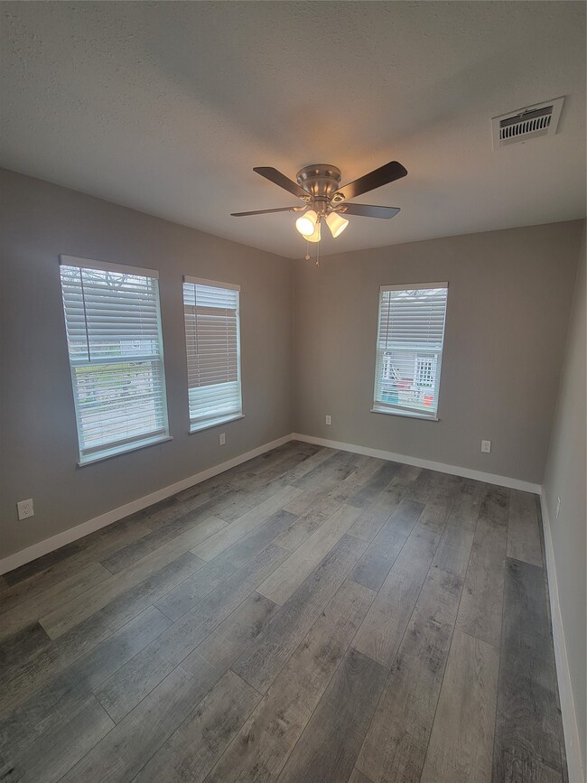 Building Photo - 5109 Earline St