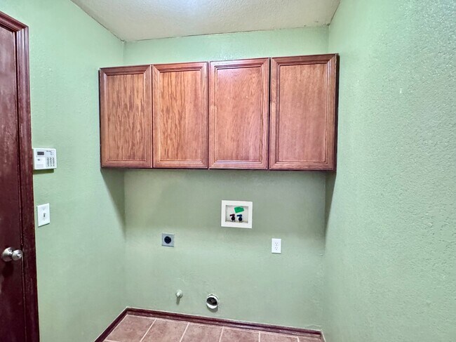 Building Photo - 16401 Osceola Trail